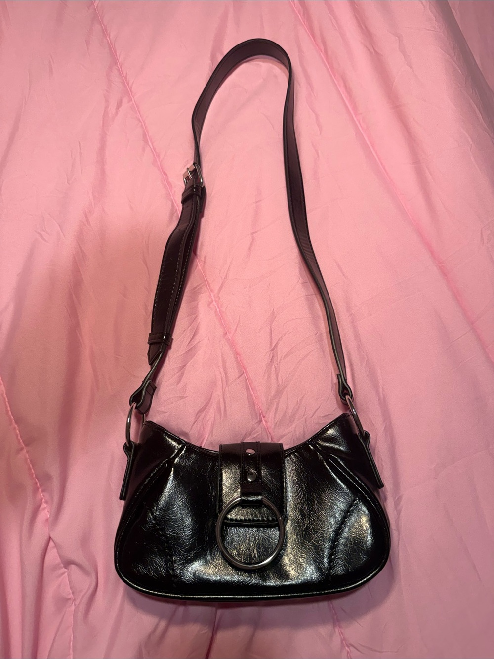 Black Shoulder Bag with Ring Accent
